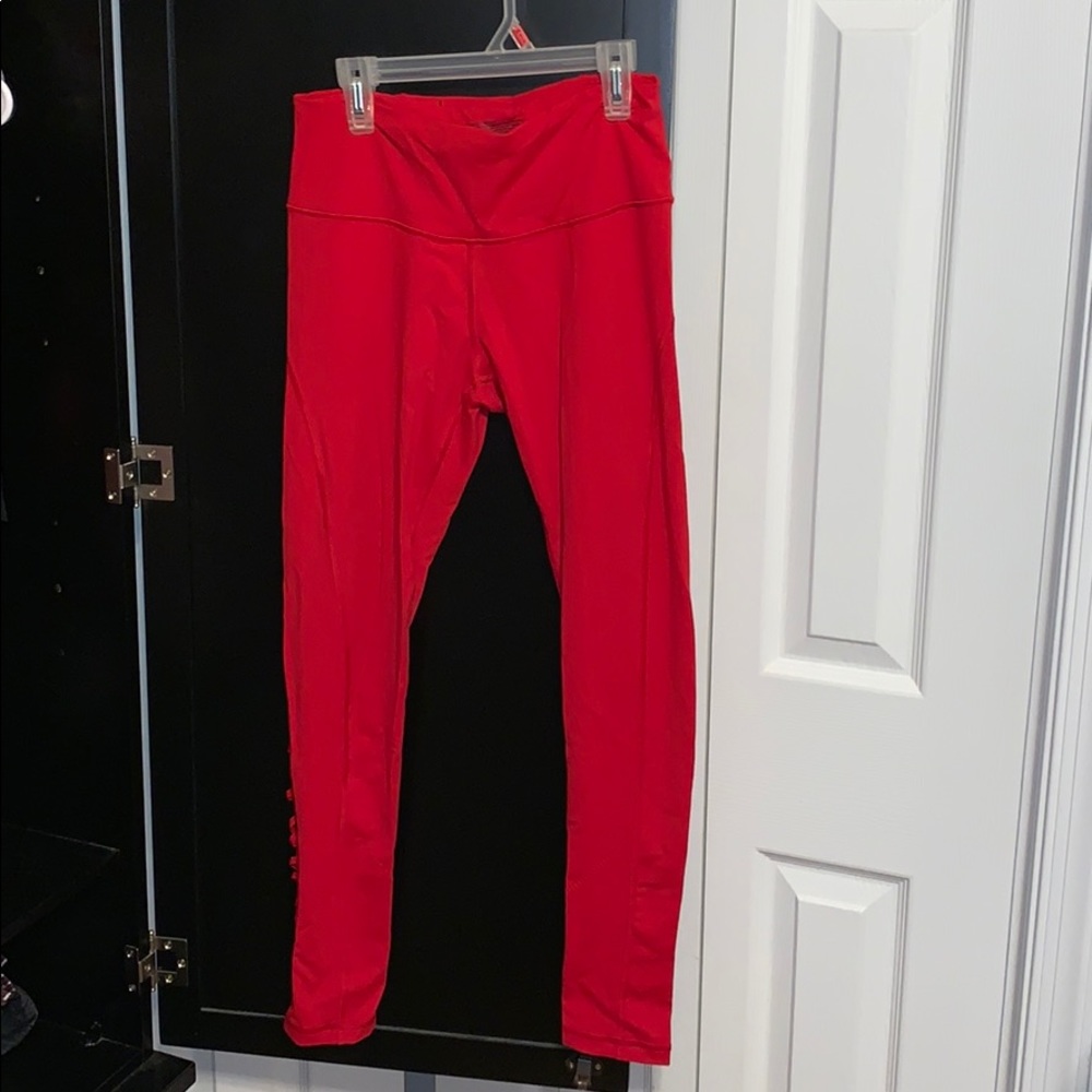 VICTORIA’S SECRET SPORT LEGGINGS